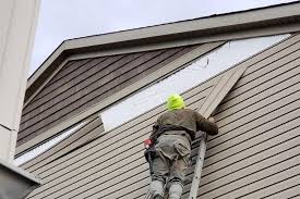 Best Siding Removal and Disposal  in Centerport, NY